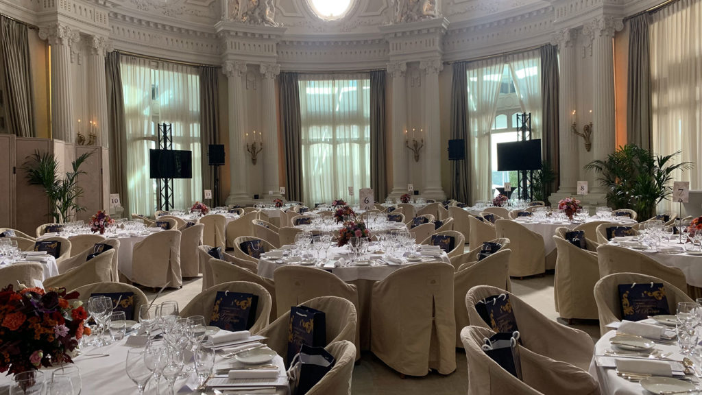 Salle diverse
