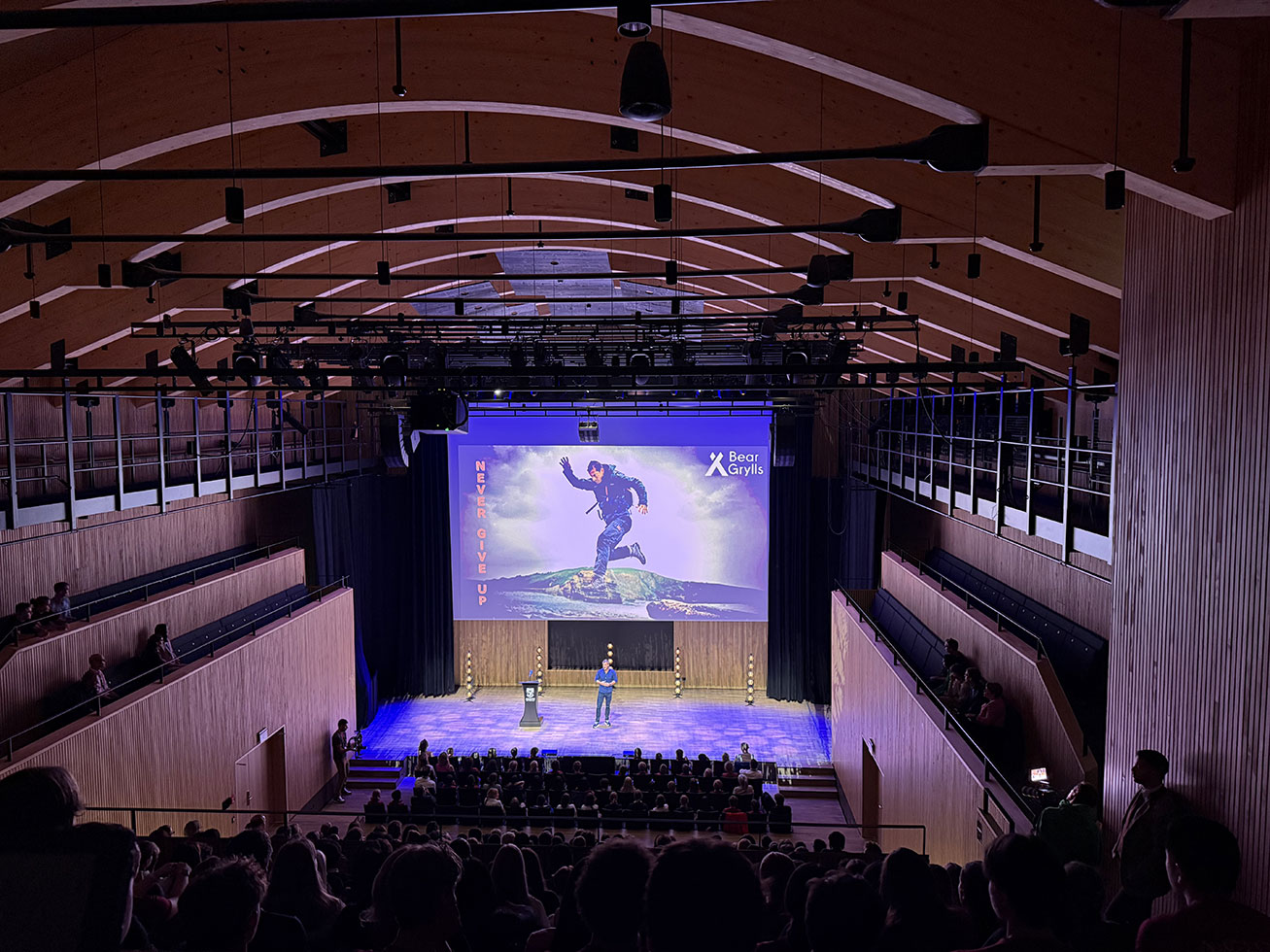 Salle diverse